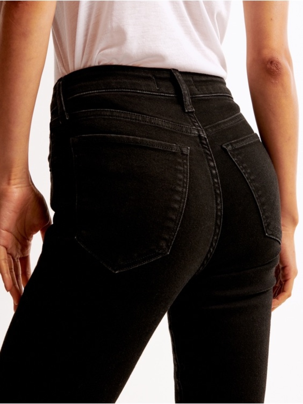 Abercrombie & Fitch Black Mid Rise Skinny Jeans Size 29 Long